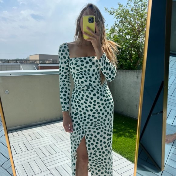 Reformation Hilda long-sleeve midi dress in Tapioca - Picture 5 of 13